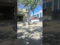 Concrete laser leveling machine